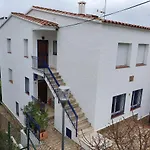 Guest house Habitacions Llanca - Serena Stays Llanca