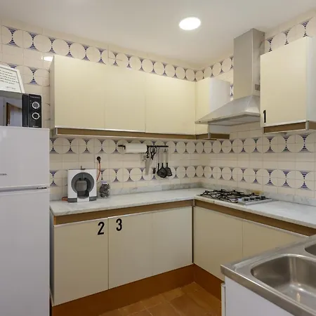 Habitacions - Serena بيت ضيافة 3*